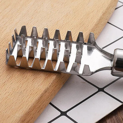 Fish Scale Remover – Sawtooth Stainless Steel Scraper